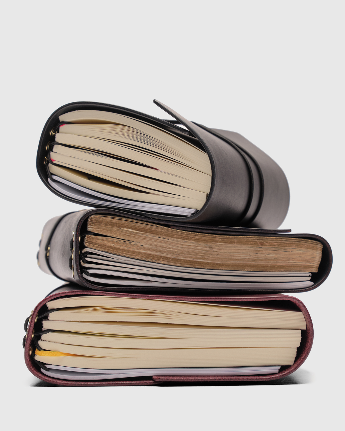 TRIFOLD LEATHER JOURNAL COVER