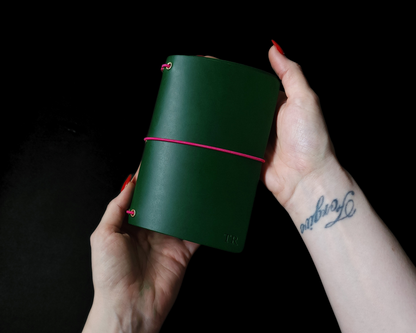 TRIFOLD LEATHER JOURNAL COVER
