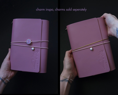 Limited trifold with 3 pockets "Mauve no.9" (pre-order handmade to order)