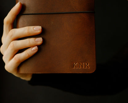 REFILLABLE Leather Notebook / Sketchbook with Elastic Closure - Black