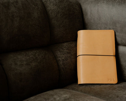 REFILLABLE Leather Notebook / Sketchbook with Elastic Closure - Black