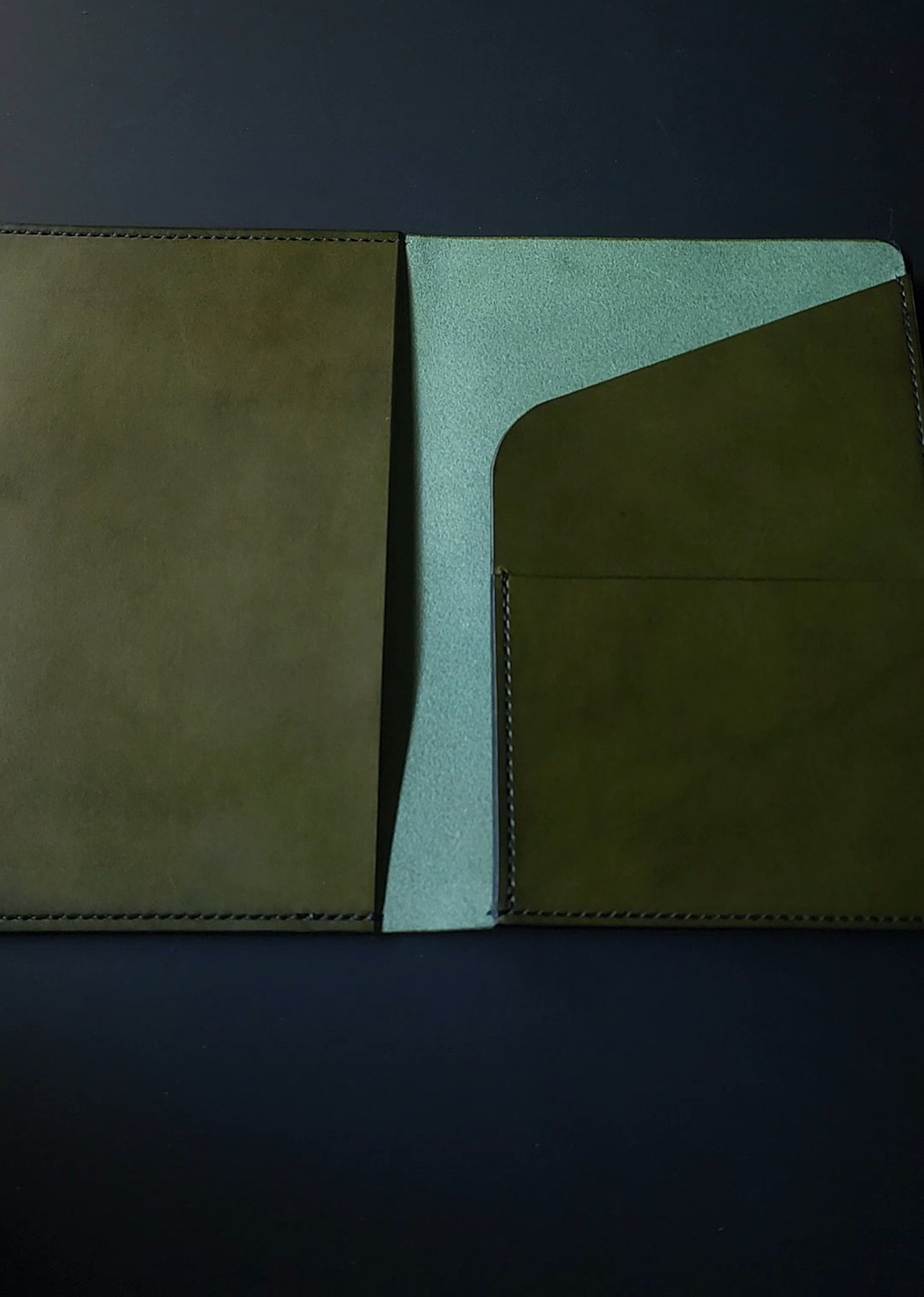 A5 Trifold with full back pocket, secretarial pocket + small pocket