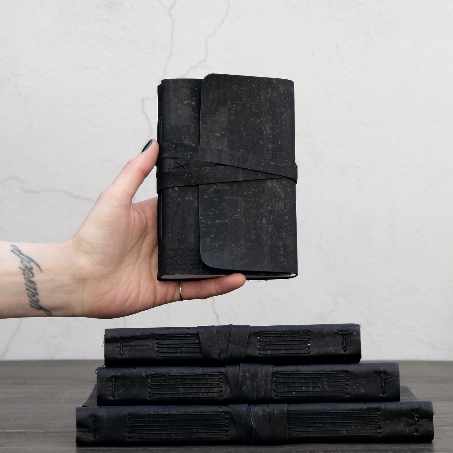 BLACK CORK FABRIC JOURNAL (VEGAN)