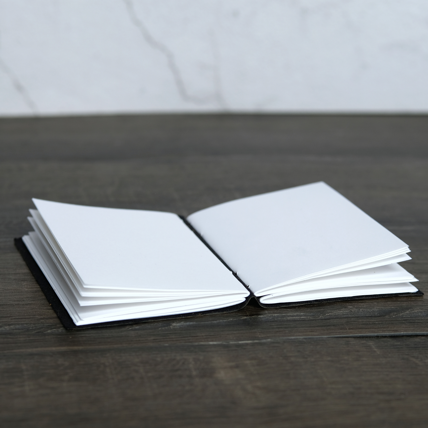 BLACK CORK FABRIC JOURNAL (VEGAN)
